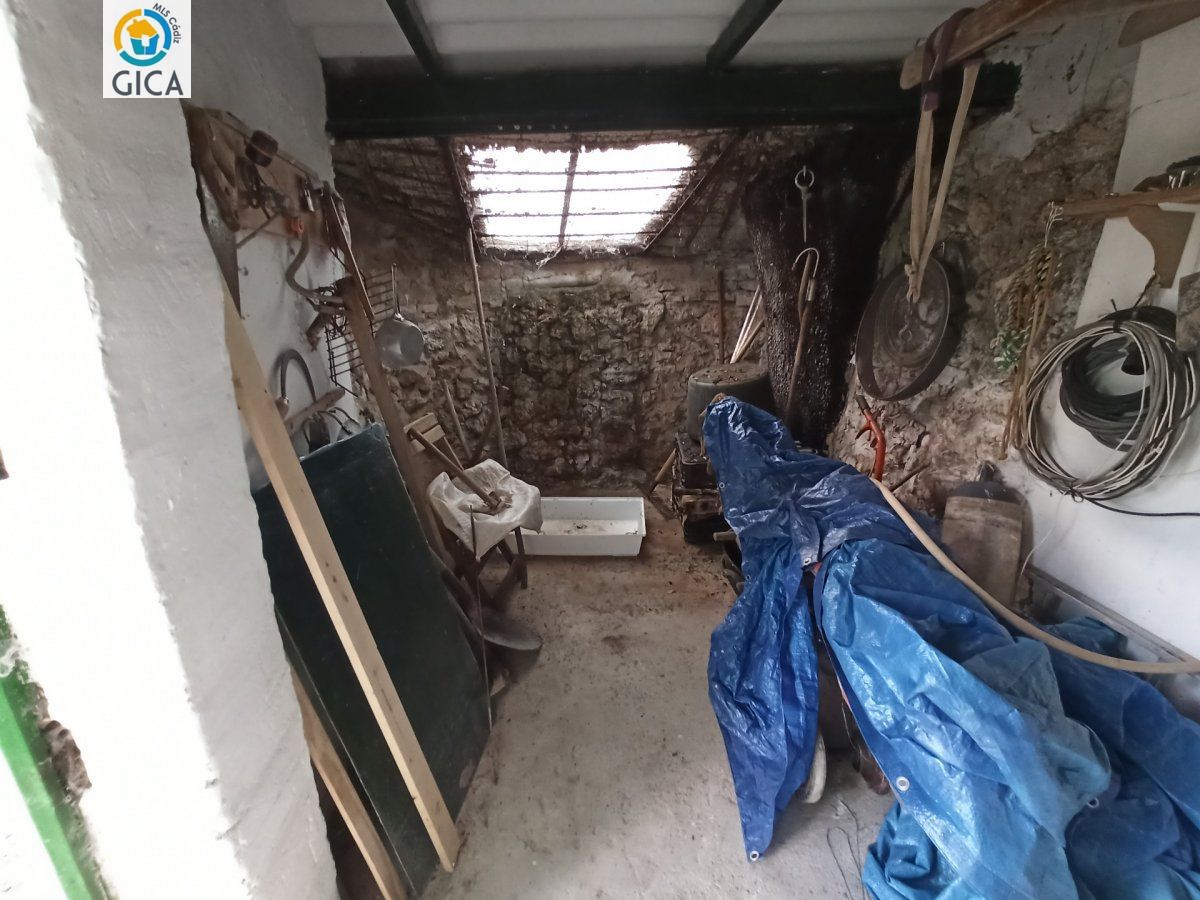 CASA CON PARCELA  EN LA SIERRA DE CADIZ -EL BOSQUE