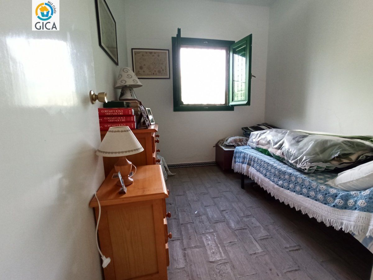 CASA CON PARCELA  EN LA SIERRA DE CADIZ -EL BOSQUE