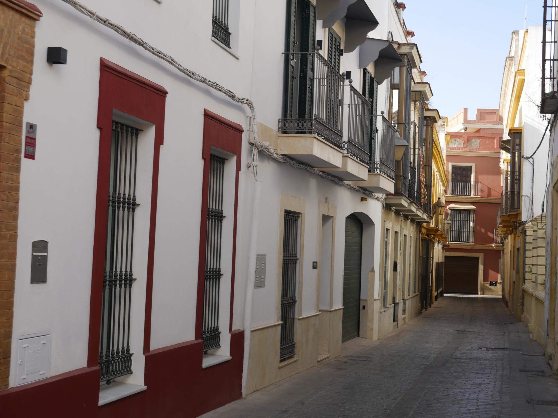 ESTUPENDO PISO 2 DORMITORIOS CON GARAJE EN PLENO CENTRO DE JEREZ