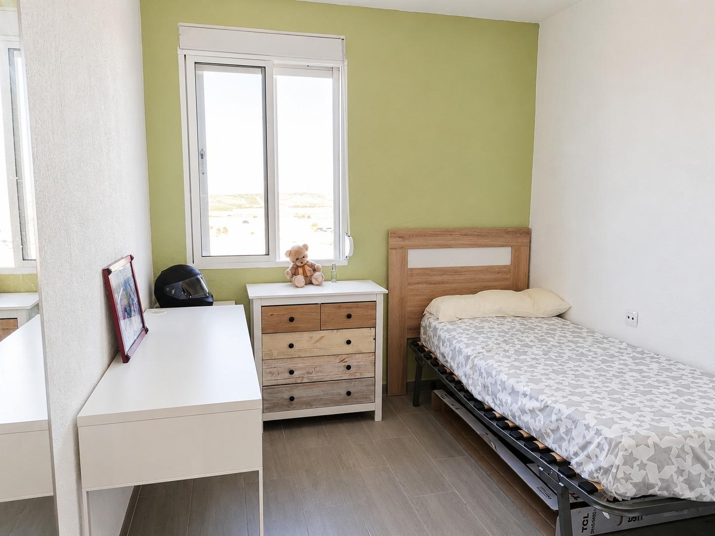 ESTUPENDO PISO REFORMADO EN LAS TORRES PRECIO NEGOCIABLE