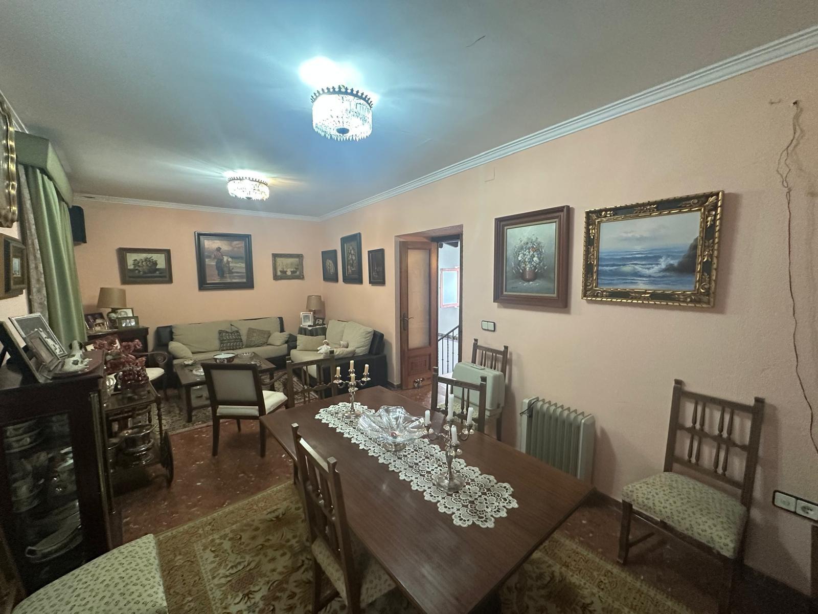 Oportunidad Única en Jerez: Casa con Nuda Propiedad