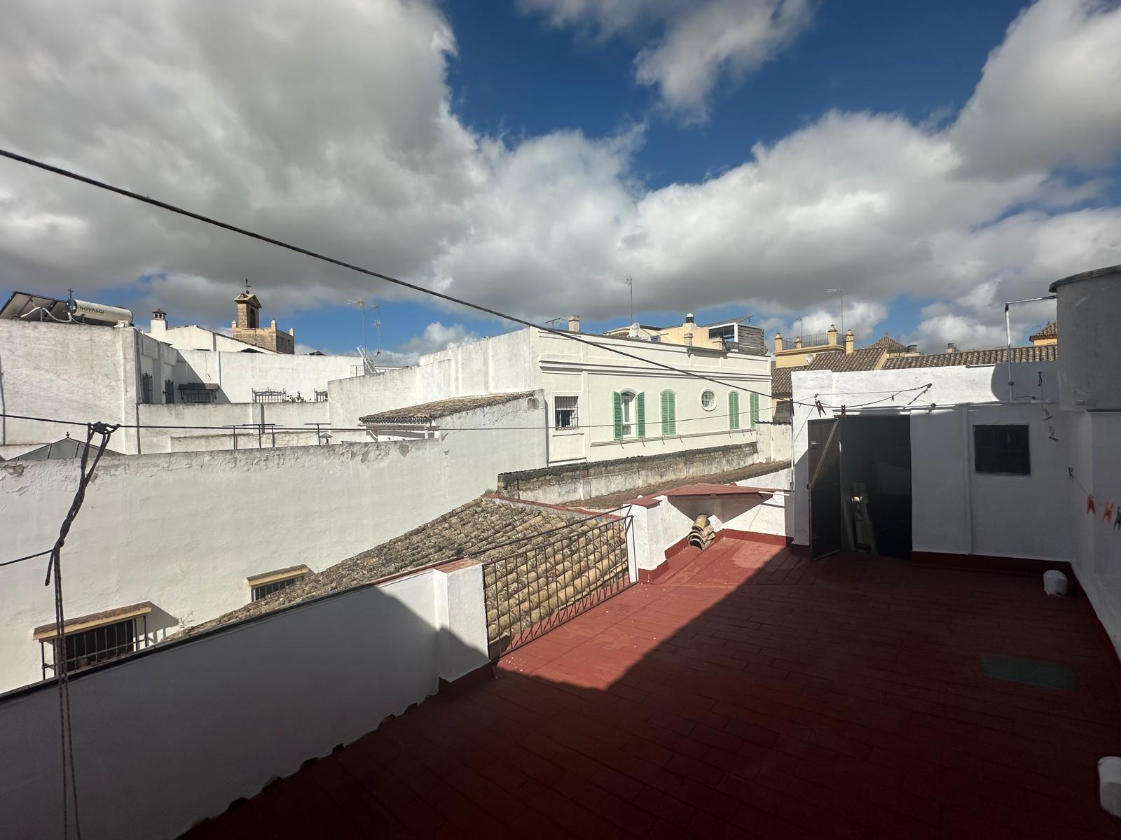 Oportunidad Única en Jerez: Casa con Nuda Propiedad