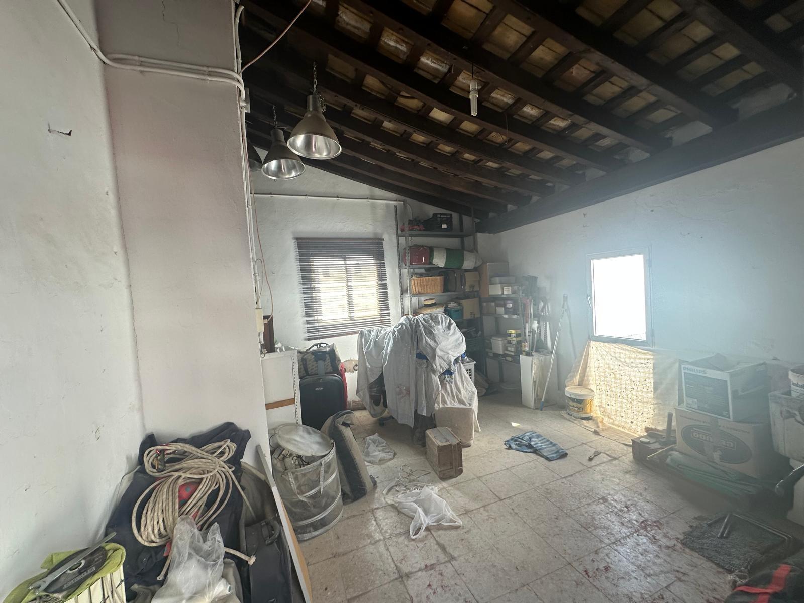 Oportunidad Única en Jerez: Casa con Nuda Propiedad