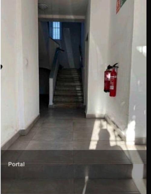 PISO DE CUATRO DORMITORIOS EN CALZADA DEL ARROYO