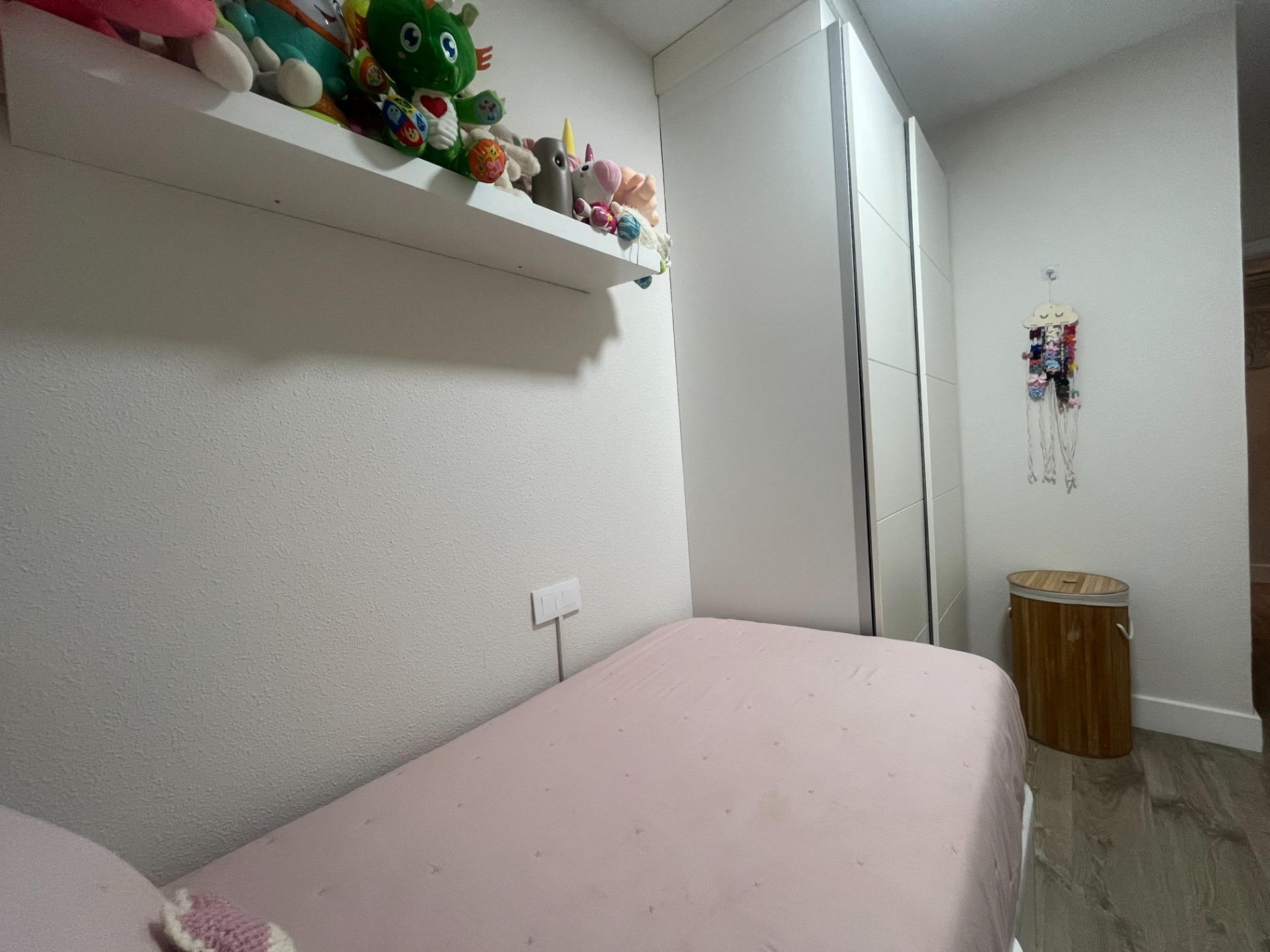 PISO EN PUERTA DEL SUR CON GARAJE Y TRASTERO REFORMADO