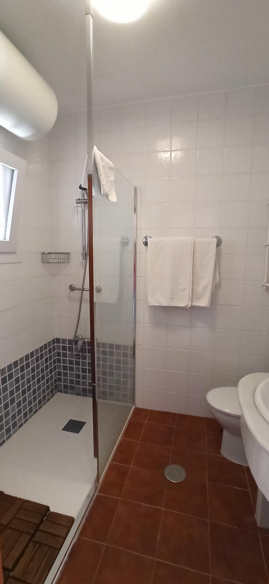 PRECIOSO HOTEL, TOTALMENTE REFORMADO EN ARCOS DE LA FRONTERA