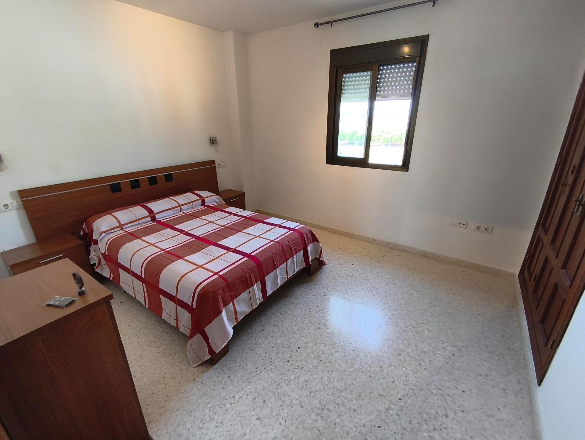 Amplio y Moderno piso en alquiler solo para Funcionarios