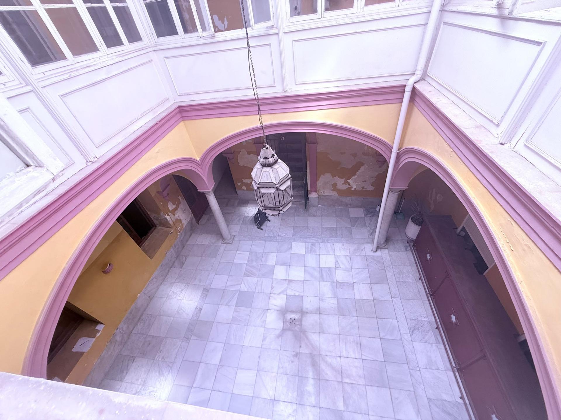 CASA EN EL CORAZON DEL CENTRO DE JEREZ
