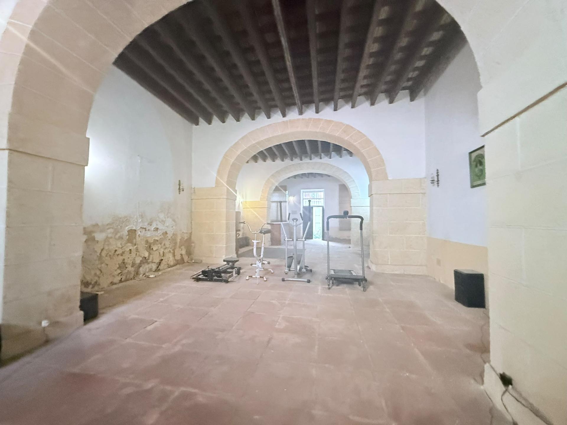 CASA EN EL CORAZON DEL CENTRO DE JEREZ