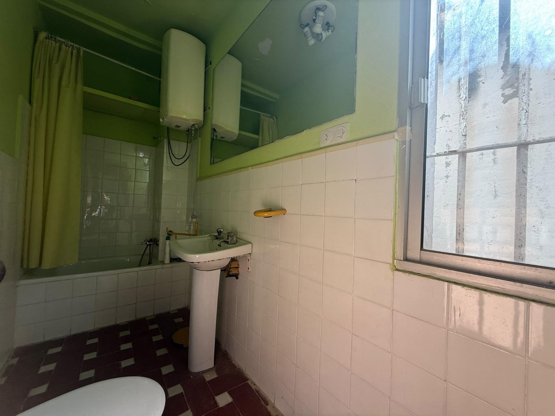 CASA EN EL CORAZON DEL CENTRO DE JEREZ