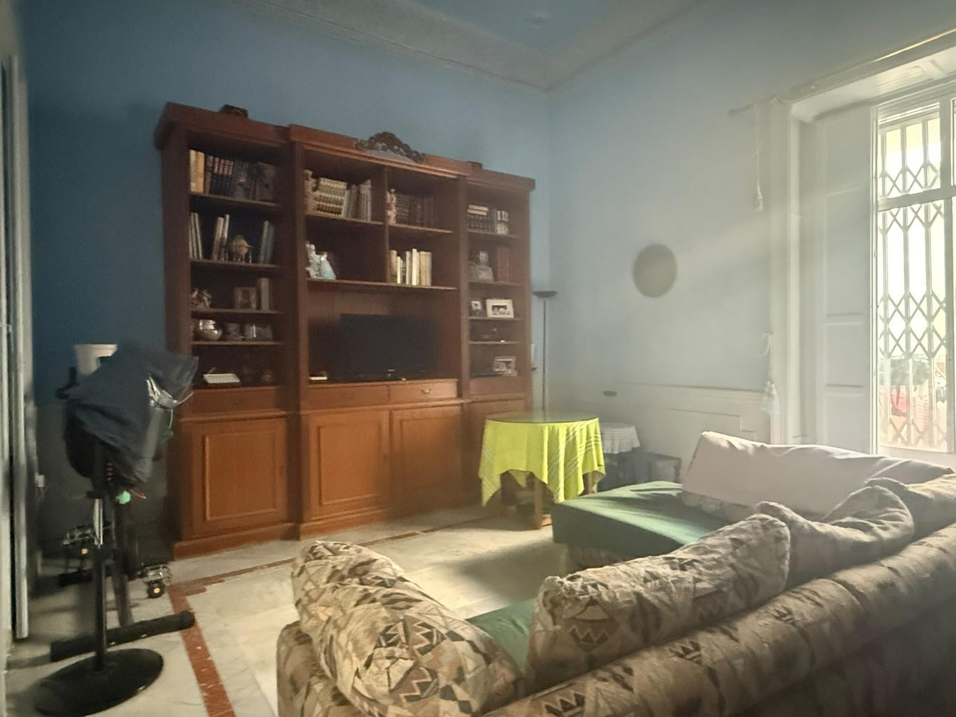 CASA EN EL CORAZON DEL CENTRO DE JEREZ