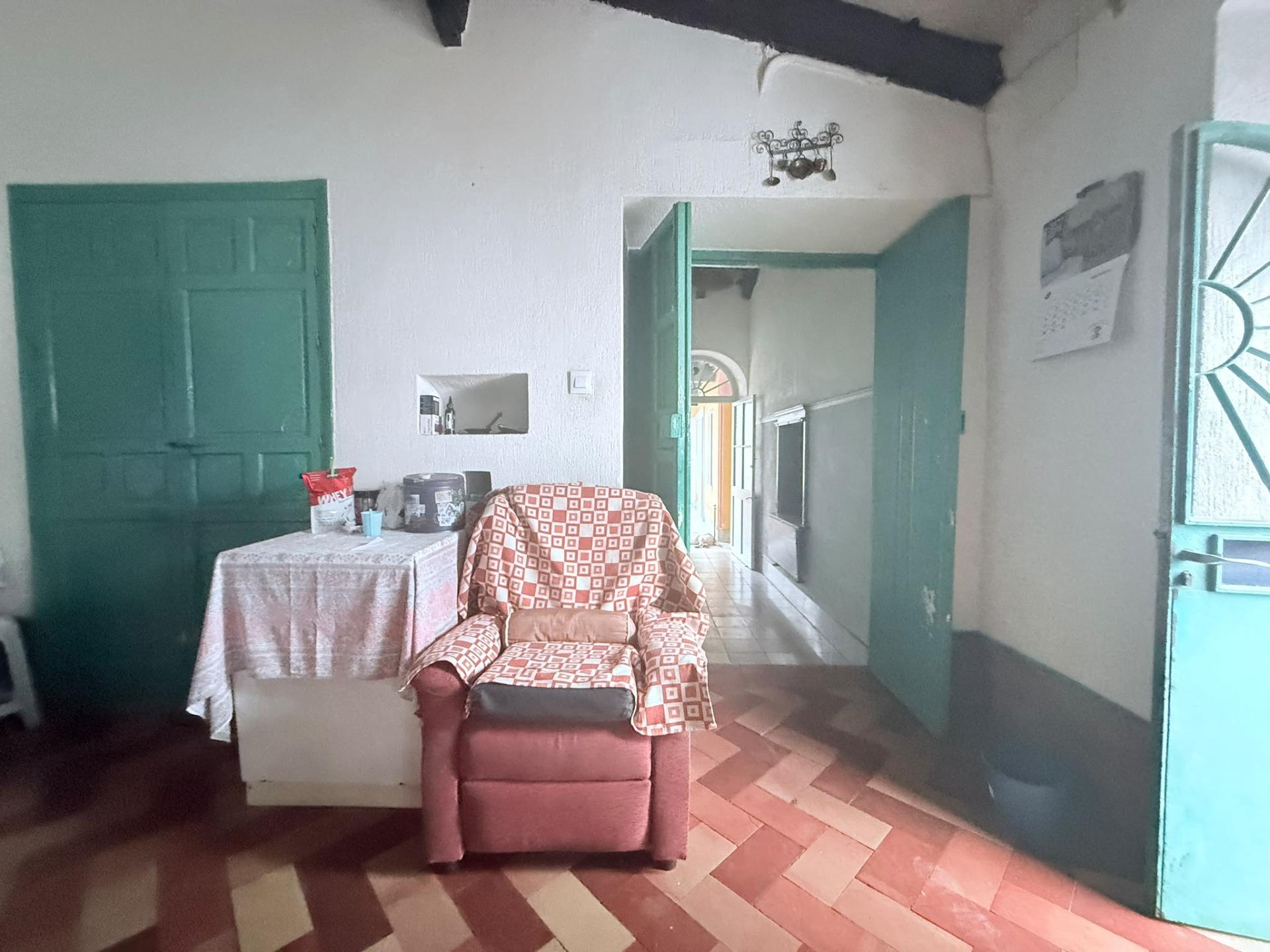 CASA EN EL CORAZON DEL CENTRO DE JEREZ