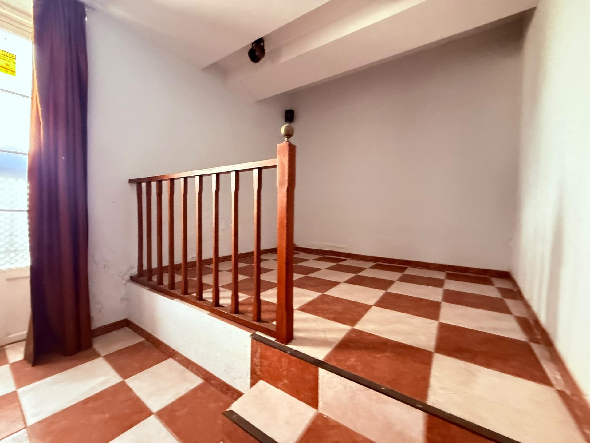 CASA EN EL CORAZON DEL CENTRO DE JEREZ