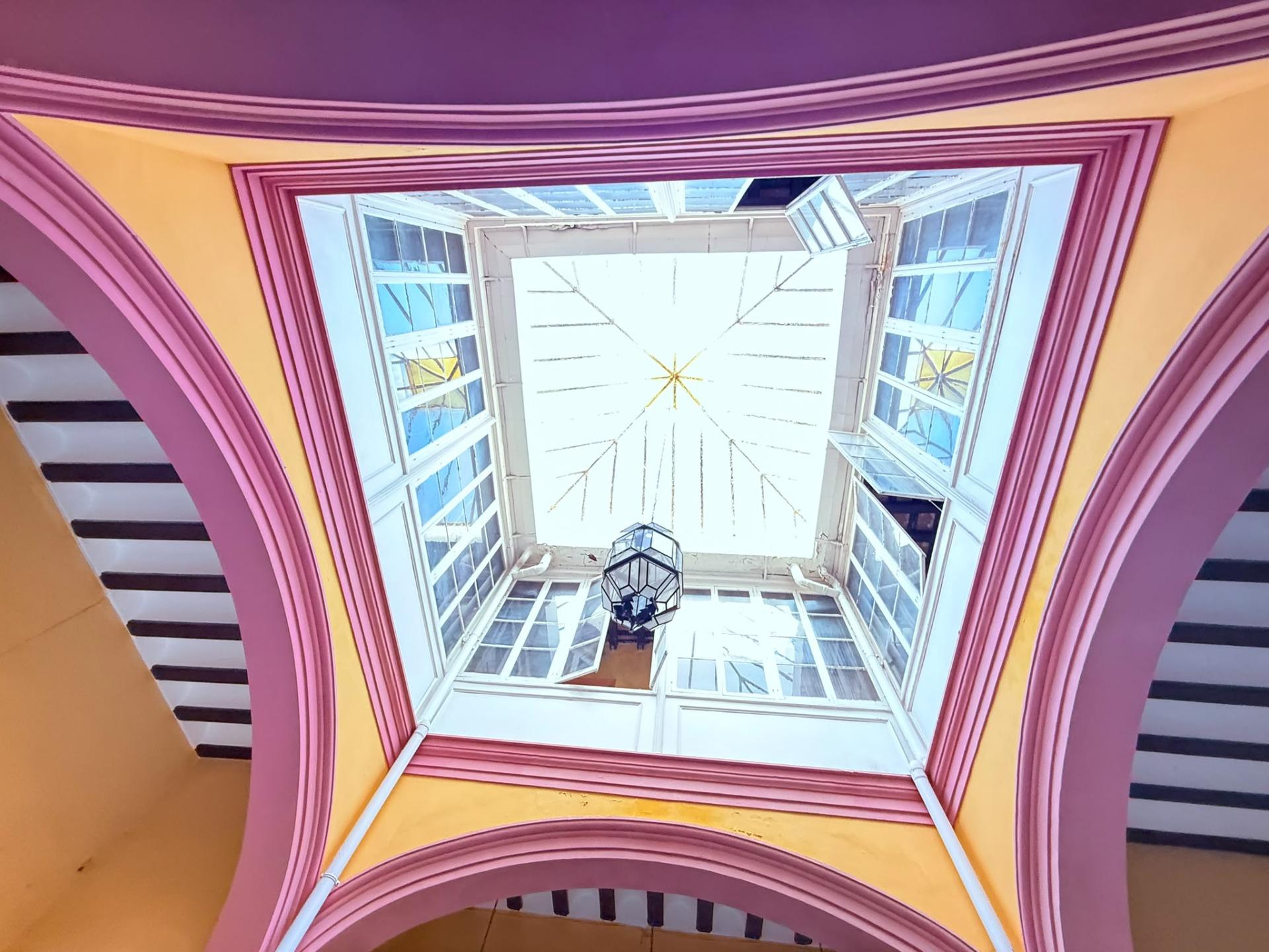 CASA EN EL CORAZON DEL CENTRO DE JEREZ