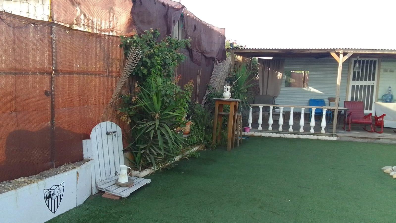 Encantadora Casa con Terreno en zona Nueva Jarilla