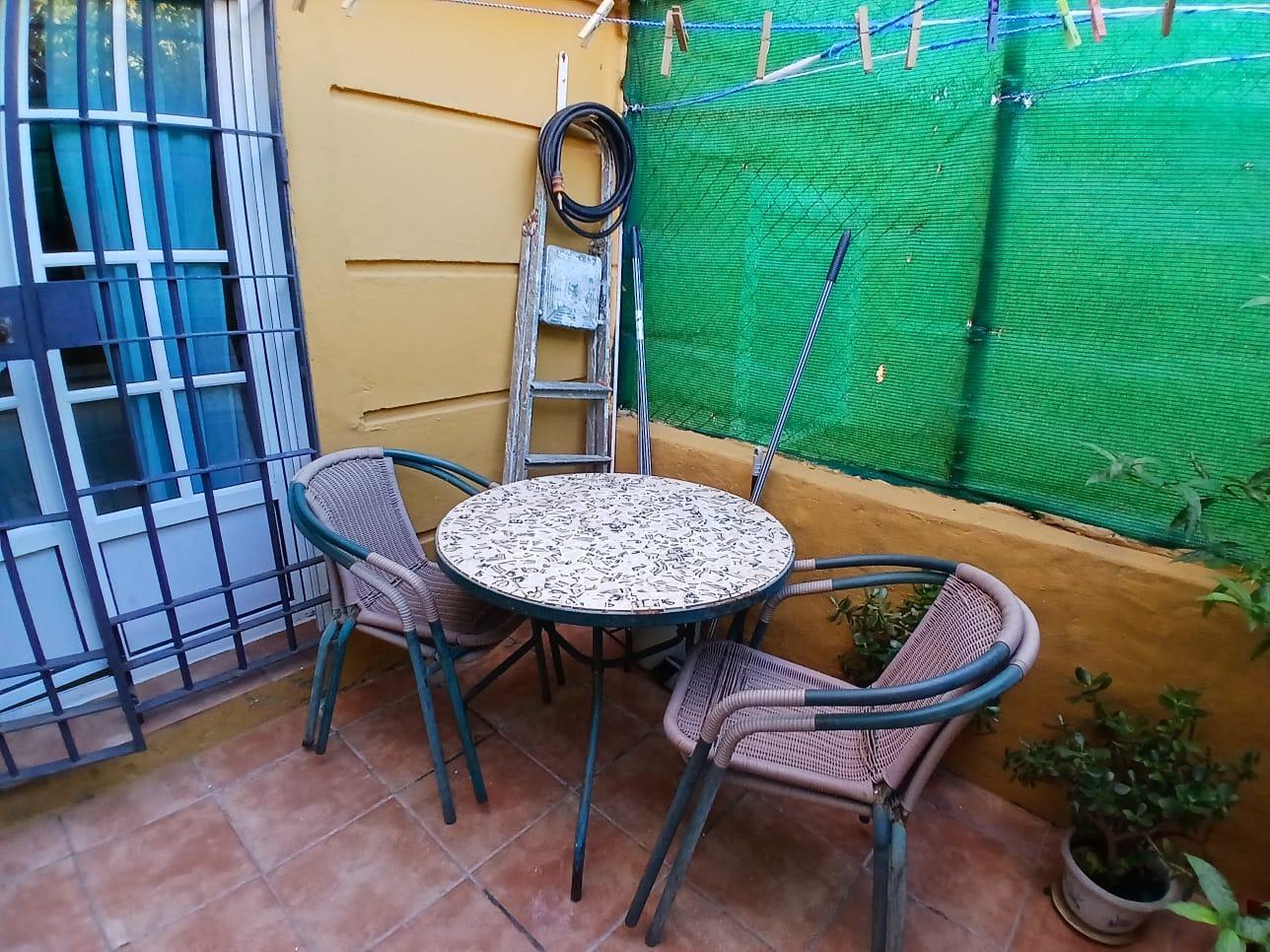 Amplio Piso en zona oeste Ideal para Entrar a Vivir