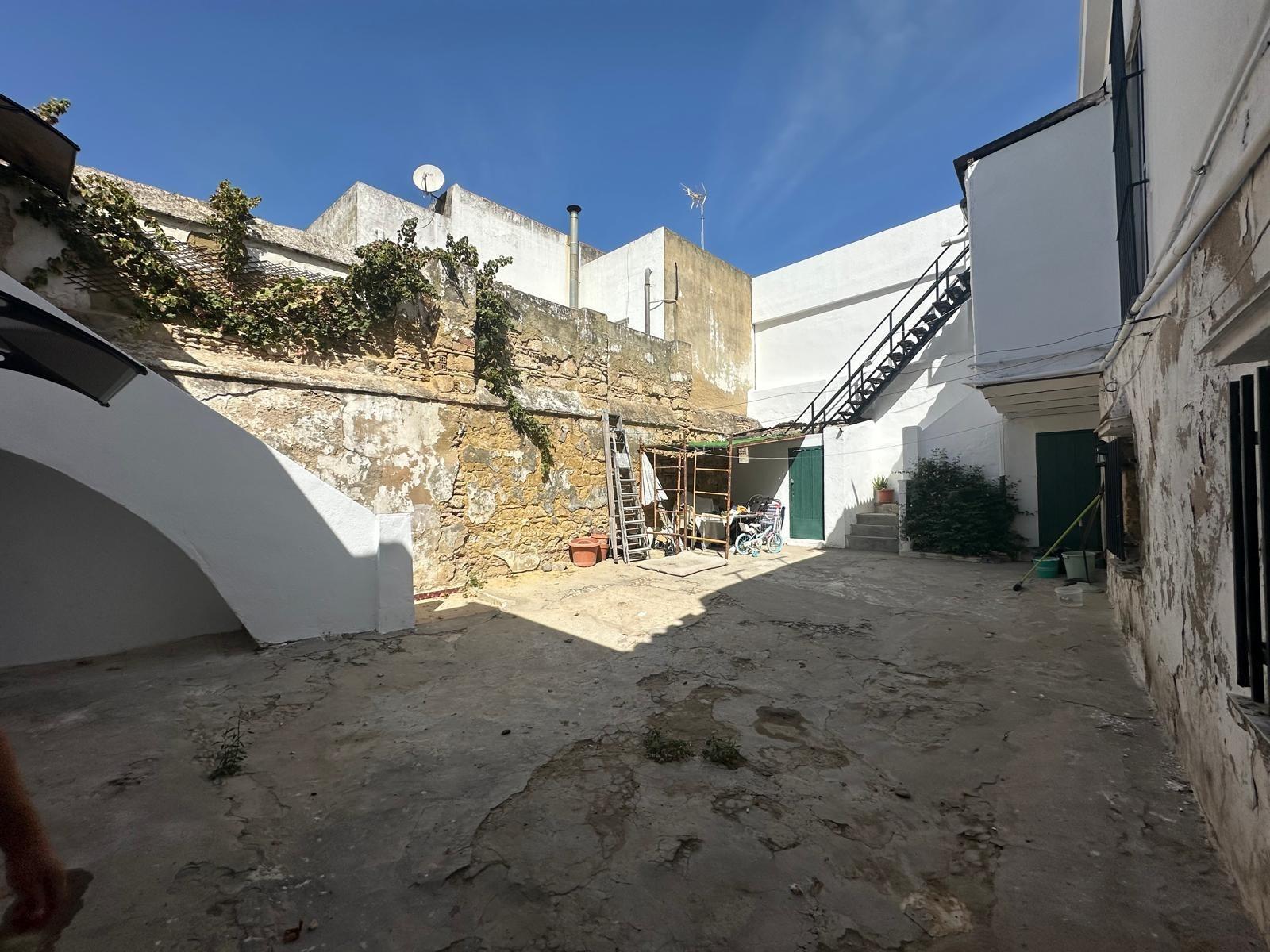 Casa a reformar en pleno centro en Jerez
