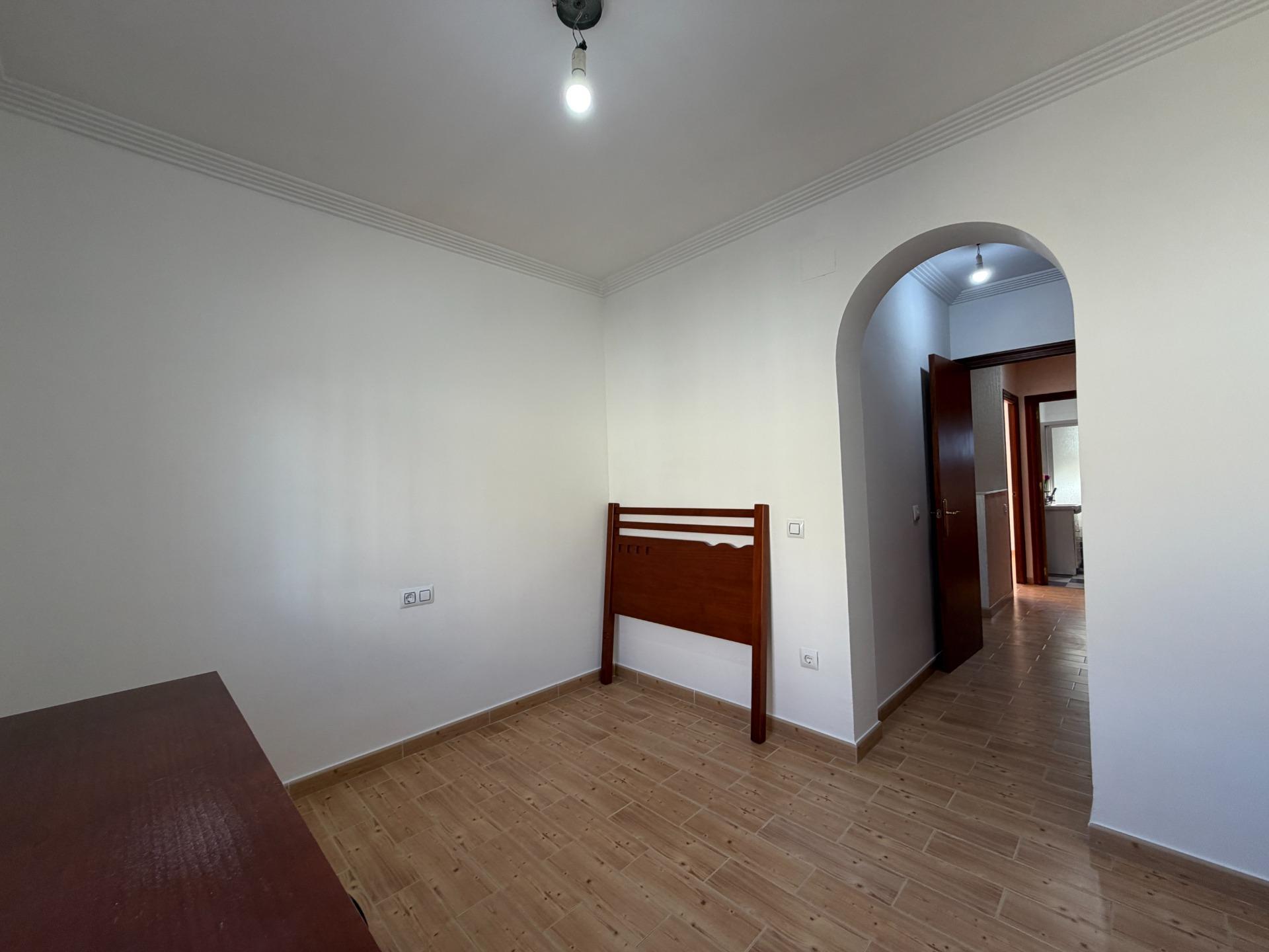 CASA UNIFAMILIAR EN GUADALCACÍN