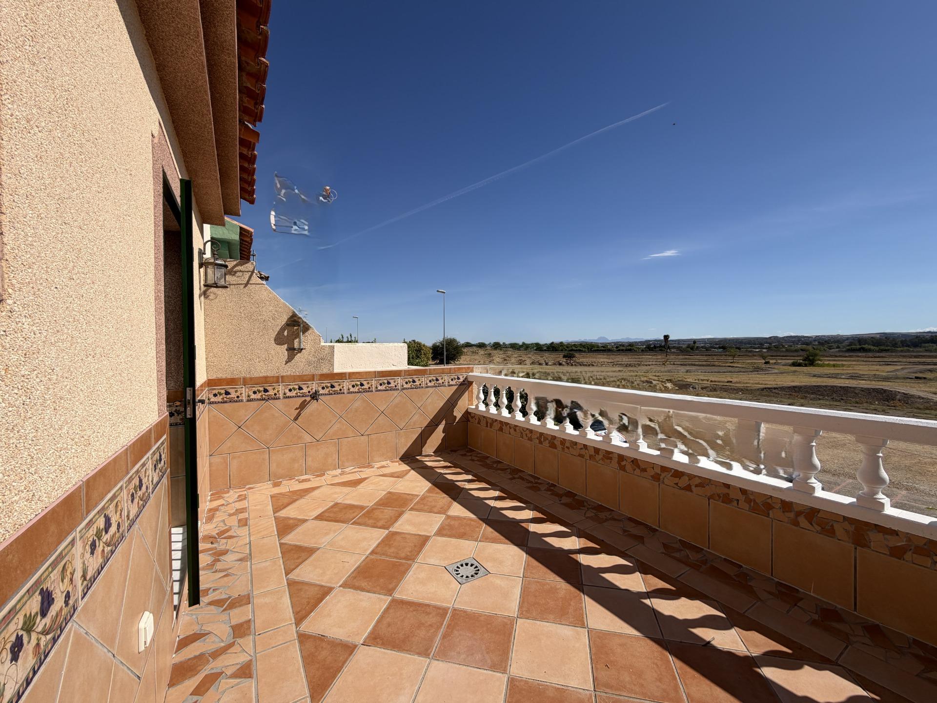 CASA UNIFAMILIAR EN GUADALCACÍN