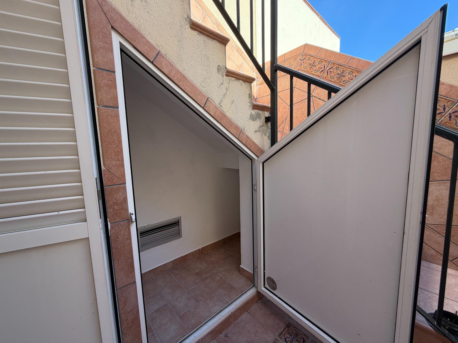 CASA UNIFAMILIAR EN GUADALCACÍN