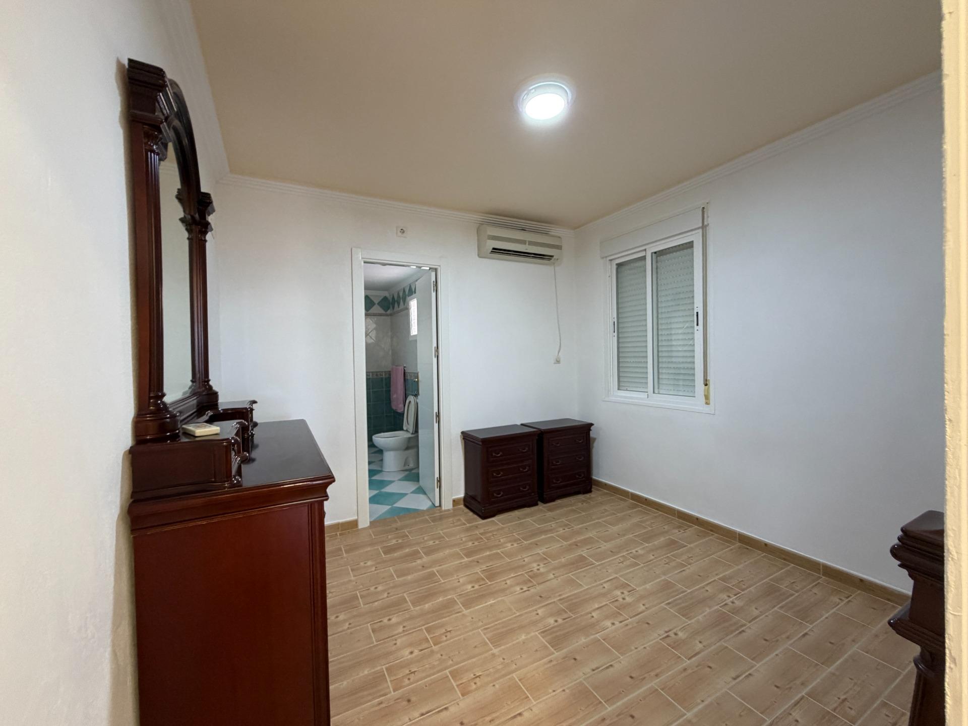 CASA UNIFAMILIAR EN GUADALCACÍN TOTALMENTE REFORMADA