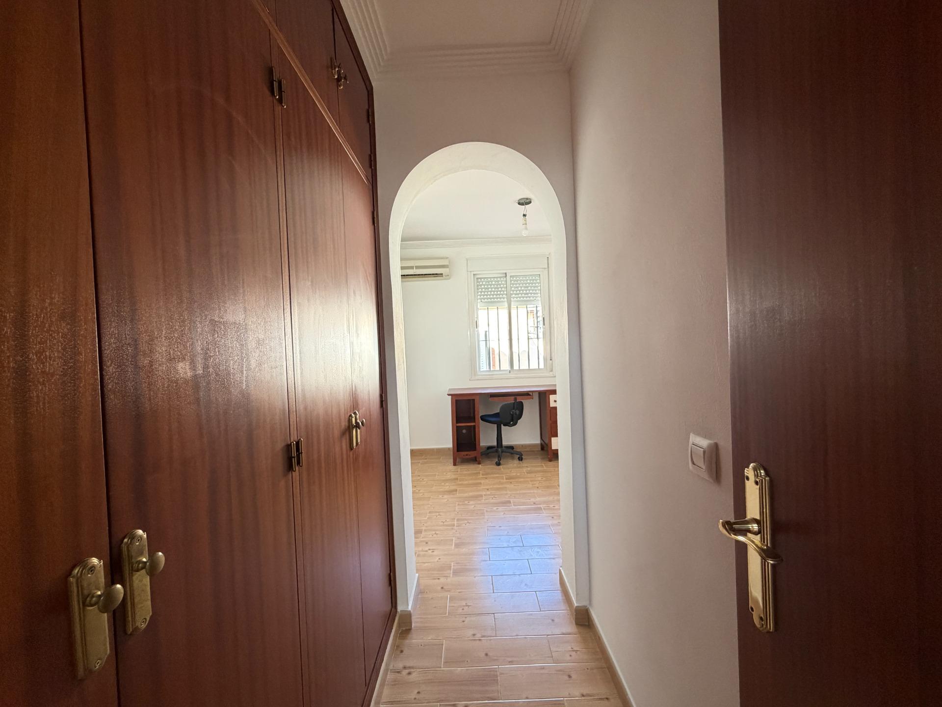 CASA UNIFAMILIAR EN GUADALCACÍN TOTALMENTE REFORMADA