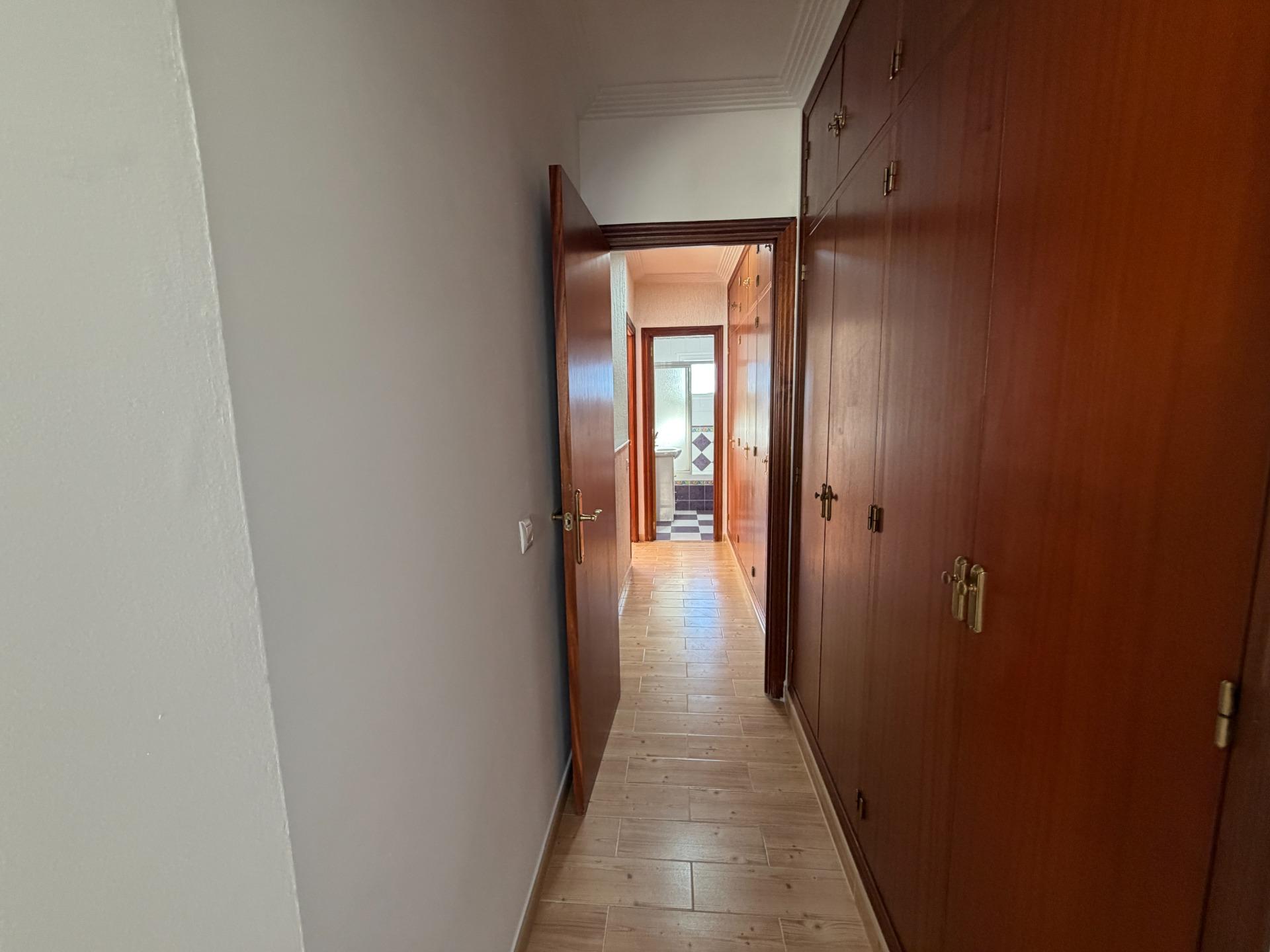 CASA UNIFAMILIAR EN GUADALCACÍN TOTALMENTE REFORMADA