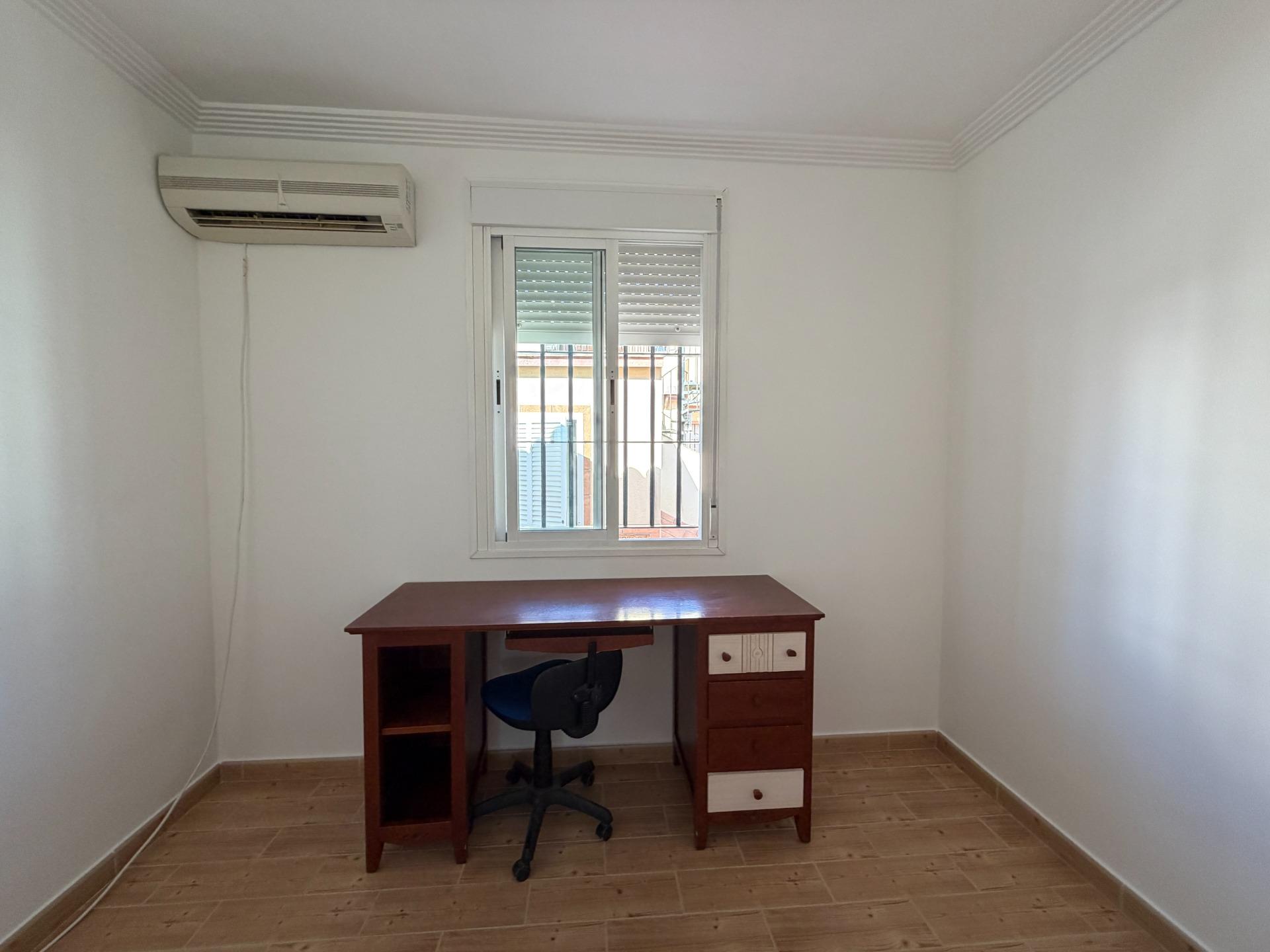 CASA UNIFAMILIAR EN GUADALCACÍN TOTALMENTE REFORMADA