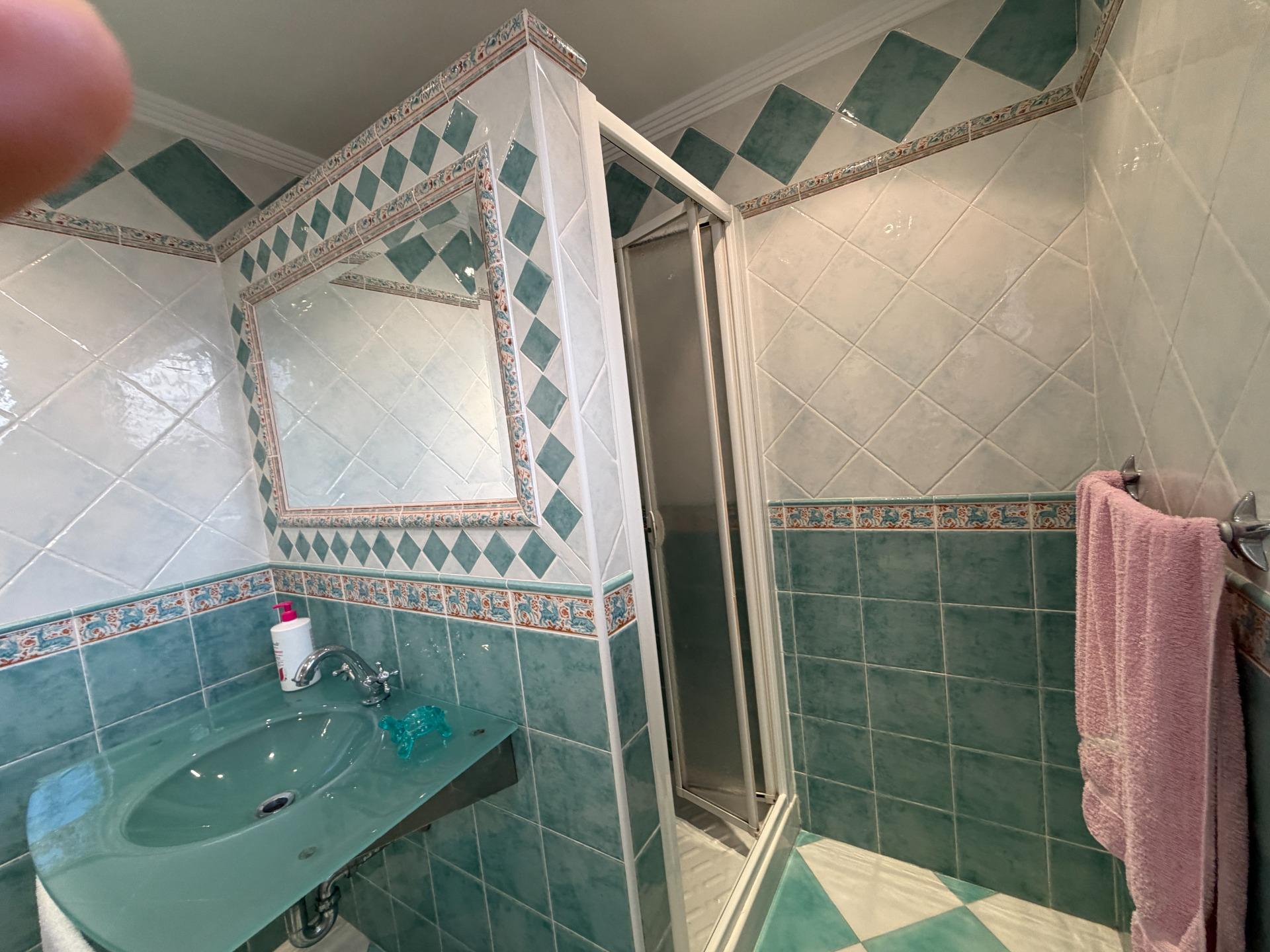 CASA UNIFAMILIAR EN GUADALCACÍN TOTALMENTE REFORMADA