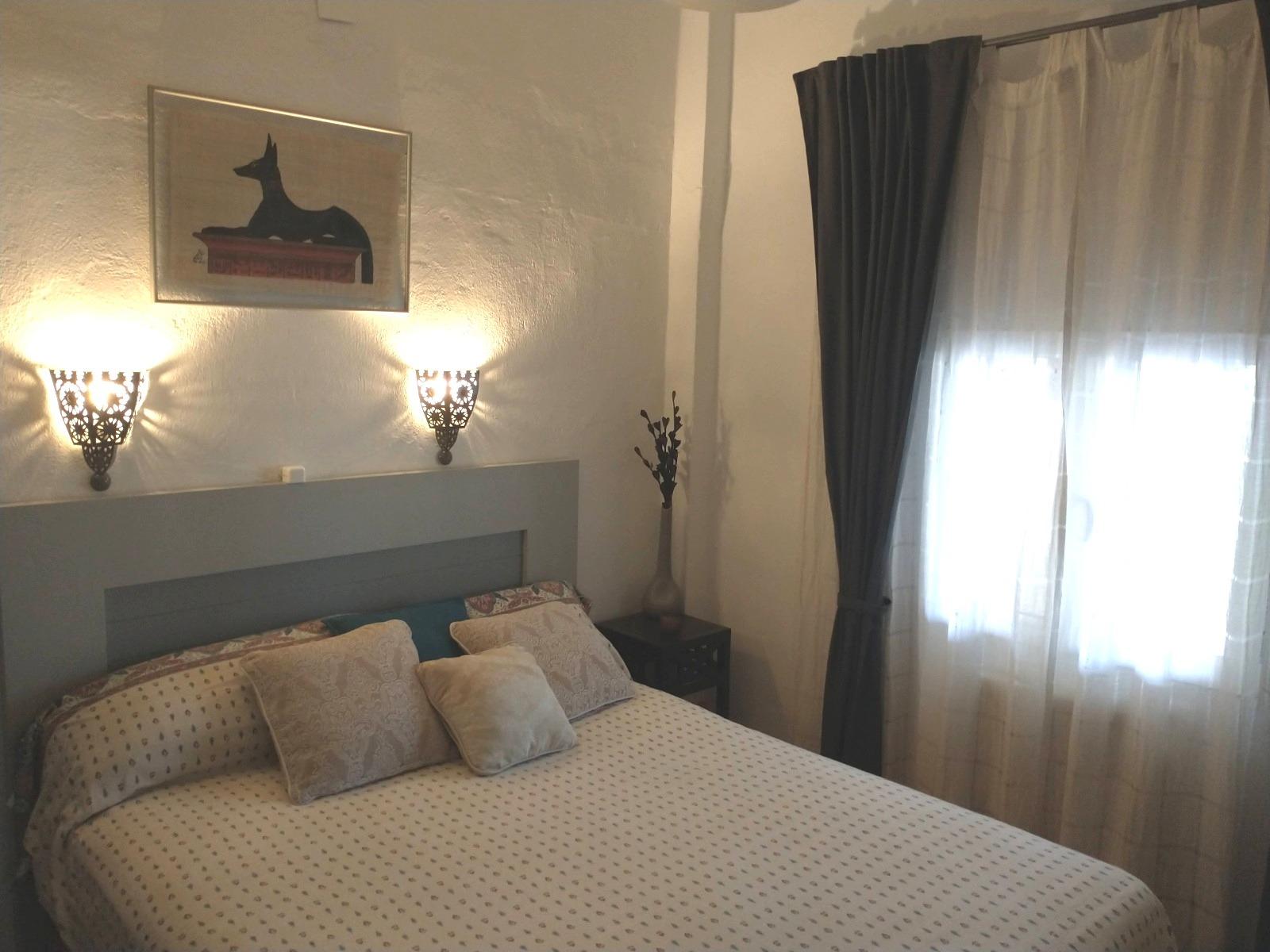 Chalet Reformado en San José del Valle - Tu Oasis en Andalucía