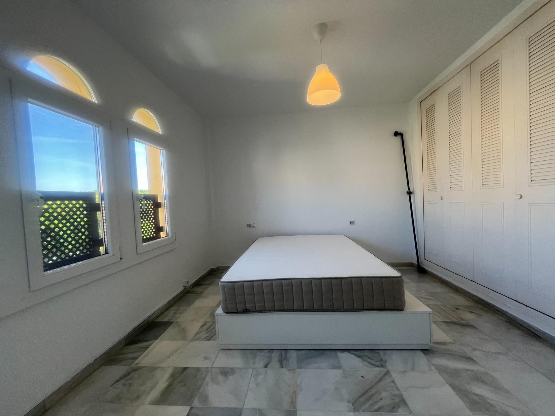 ESPECTACULAR PISO DE 5 DORMITORIOS EN LA MEJOR ZONA DEL PUERTO DE SANTA MARIA