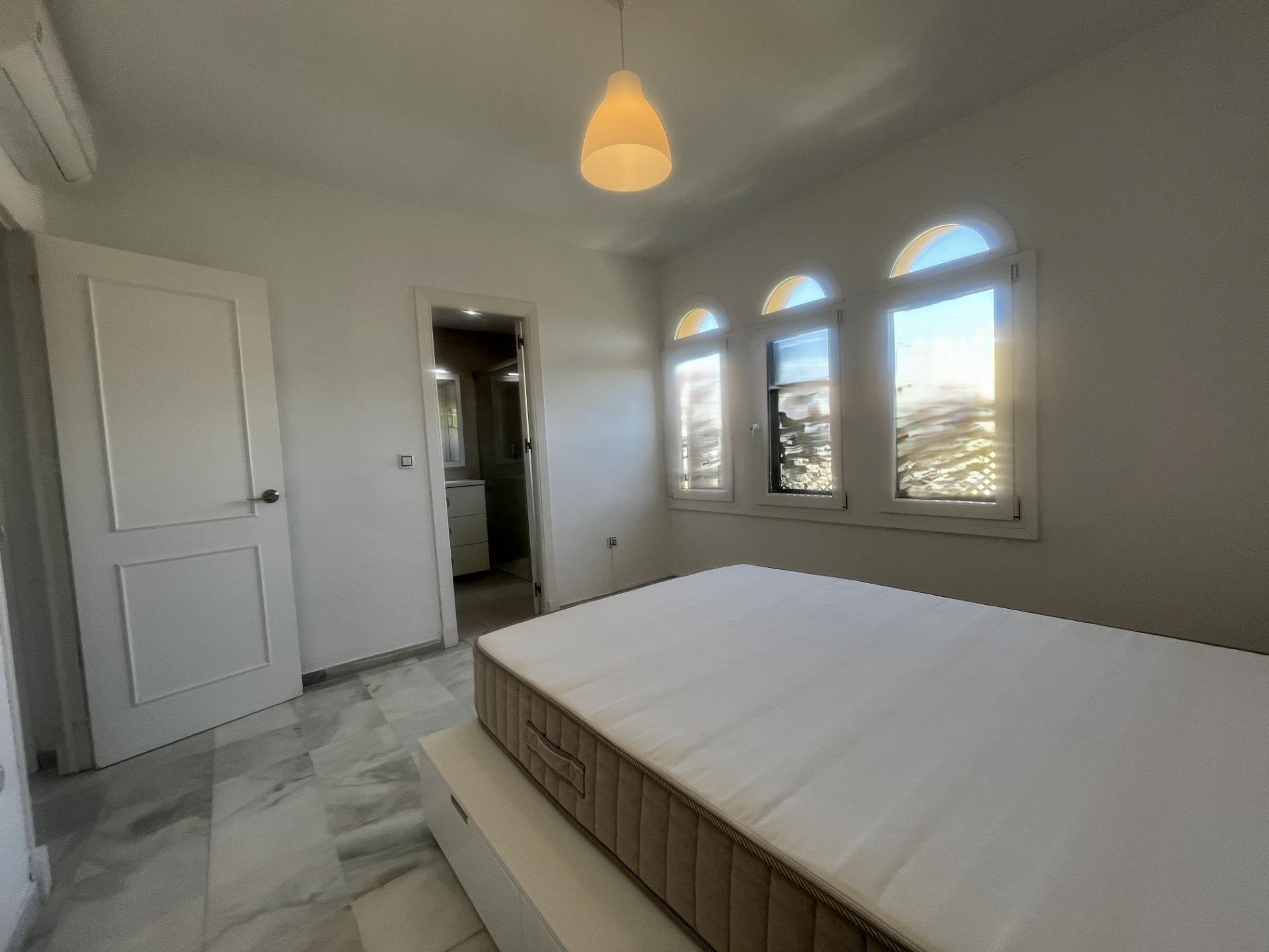 ESPECTACULAR PISO DE 5 DORMITORIOS EN LA MEJOR ZONA DEL PUERTO DE SANTA MARIA