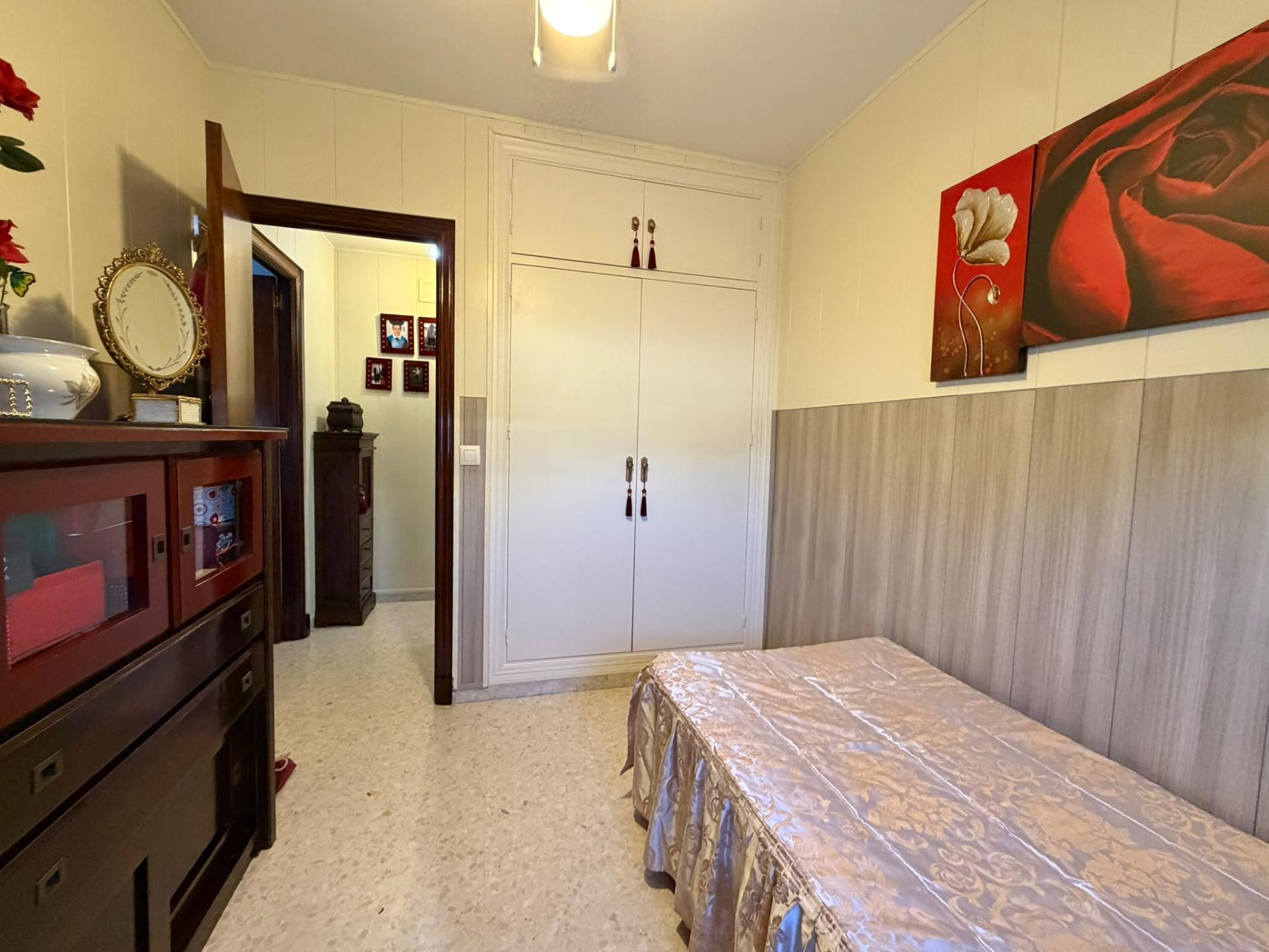 PISO EN PUERTAS DEL SUR CON PISCINA Y GARAJE