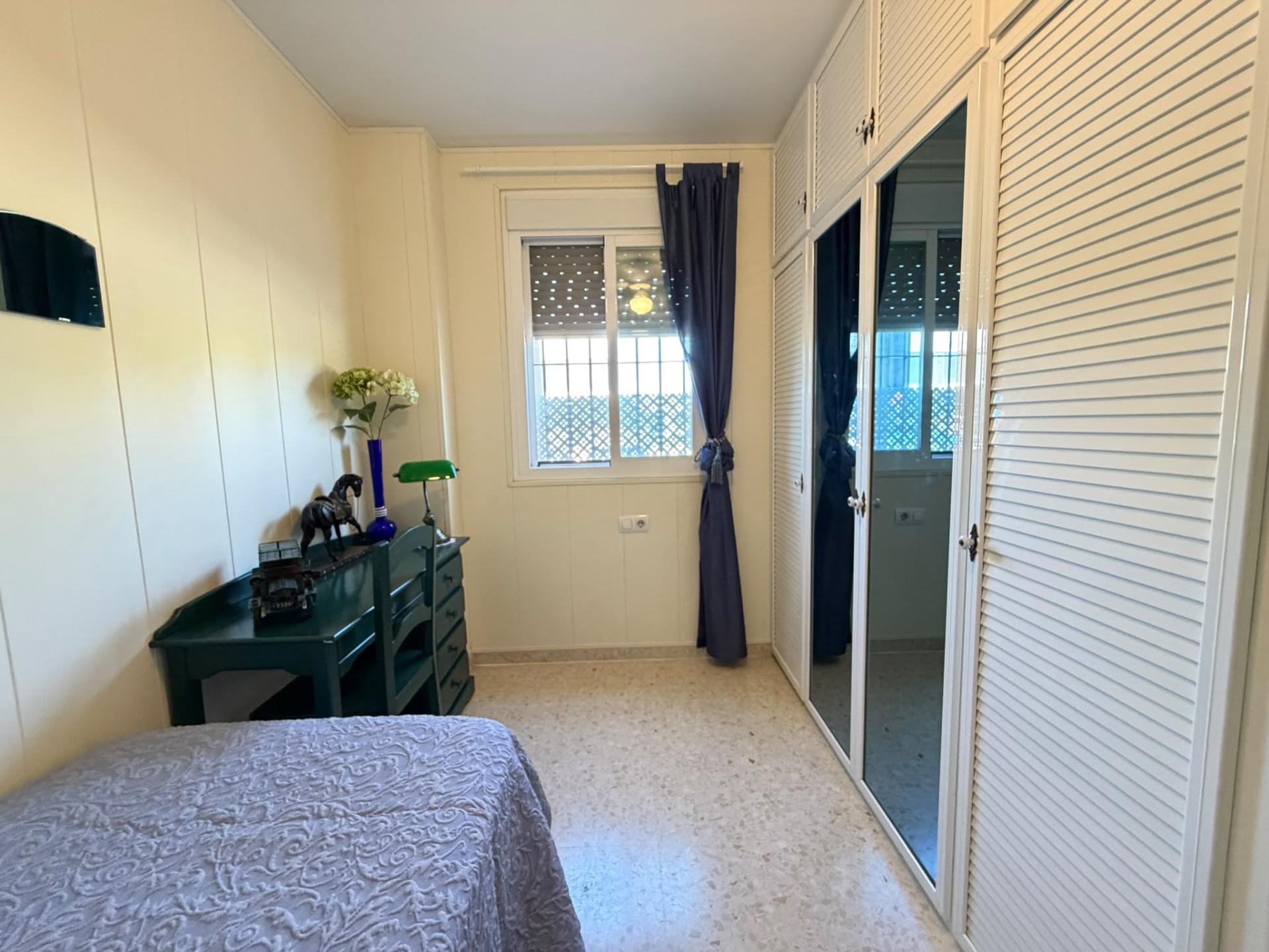 PISO EN PUERTAS DEL SUR CON PISCINA Y GARAJE
