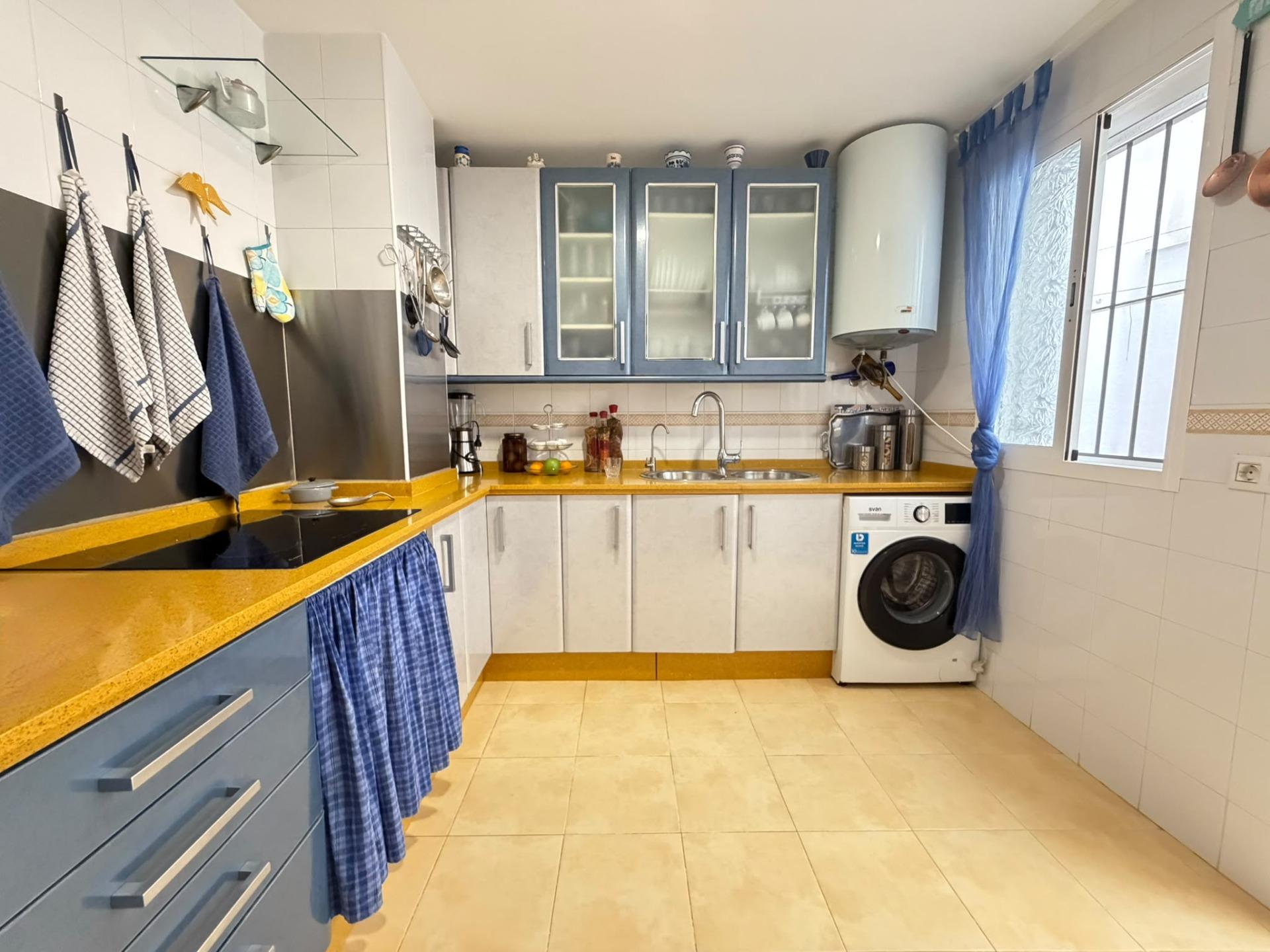PISO EN PUERTAS DEL SUR CON PISCINA Y GARAJE