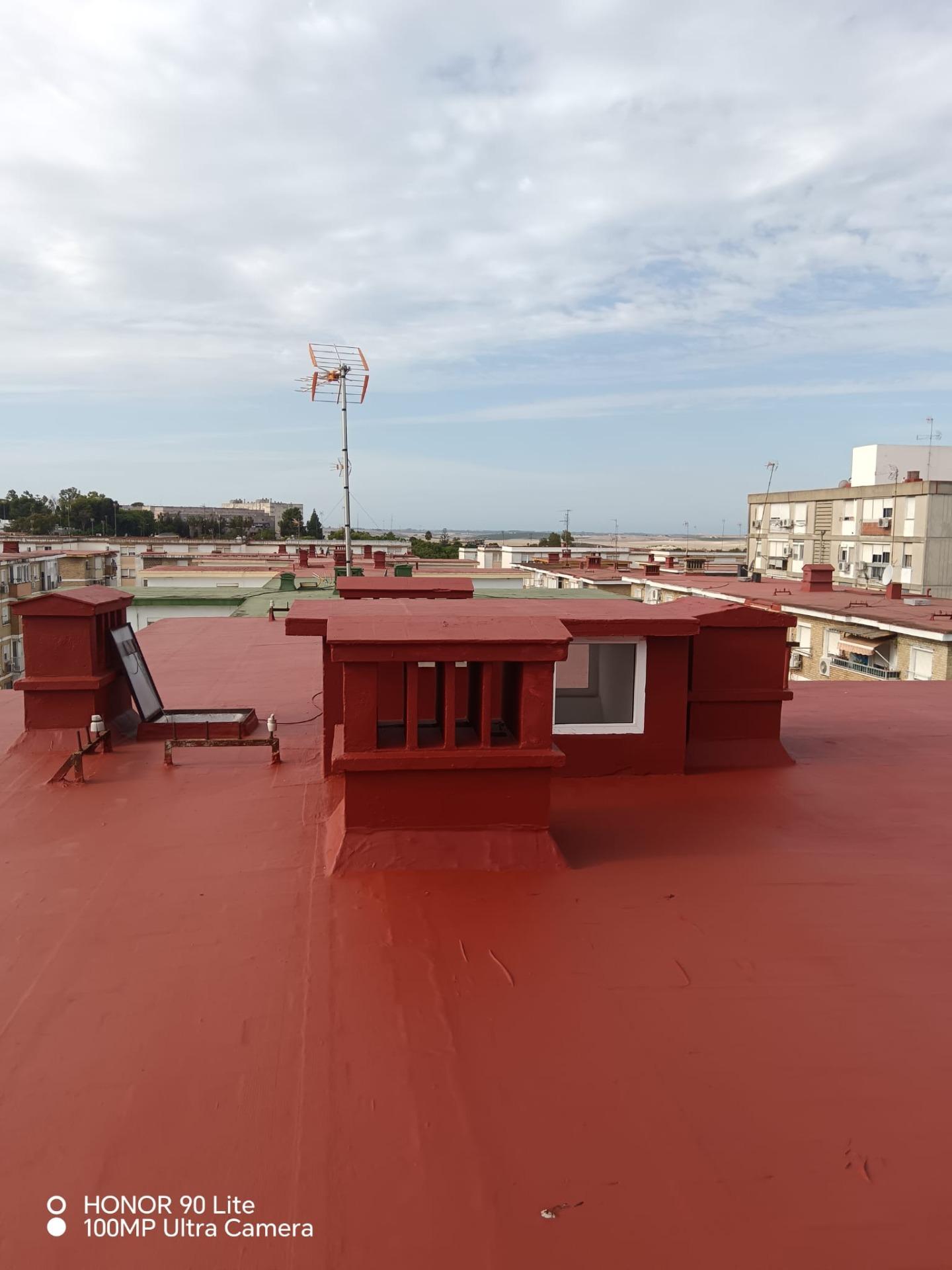 PISO PARA REFORMAR EN LA CORONACIÓN, ZONA OESTE DE JEREZ. ¡EDIFICIO CON ASCENSOR!
